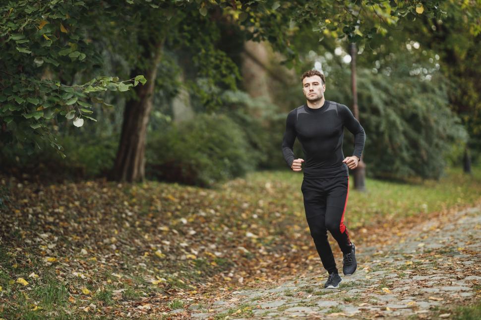 RUNNING SHORTS FALL 2023